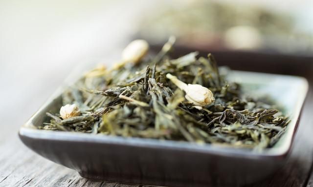 绿茶制作工艺：深度解析炒青和烘青，两者最大区别是什么