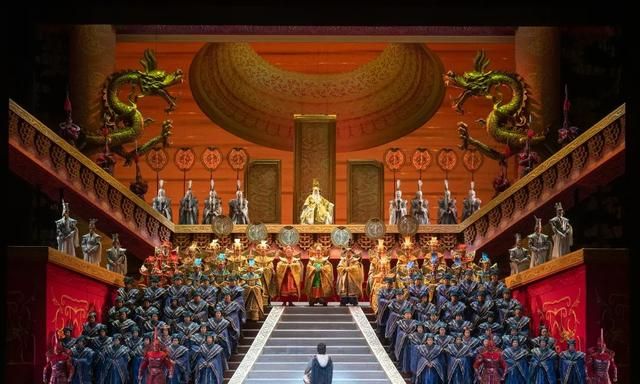 首演夜 | 国家大剧院制作歌剧《图兰朵》开启第十一轮热演