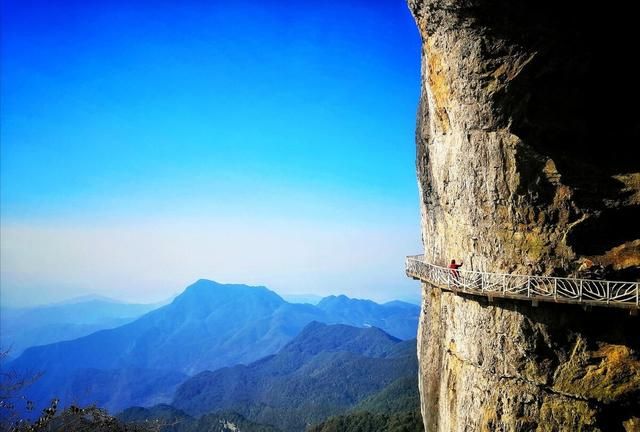 重庆周边最值得去的13个旅游景点，你都去过吗？（上篇）