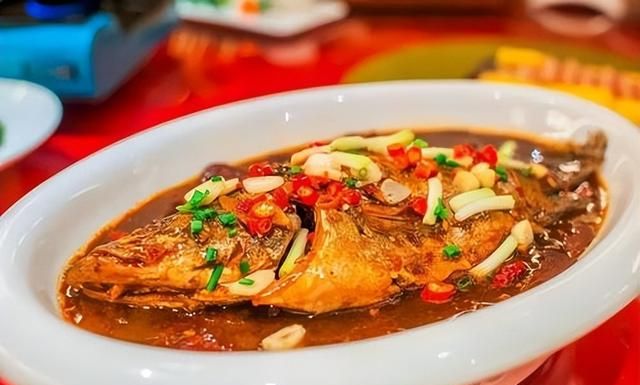 安徽省内最出名的6道美食，全吃过的人不多，但都是极品美味