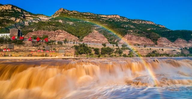 全国最大的黄河壶口瀑布，一个景区两个省收门票；游客该怎么选择