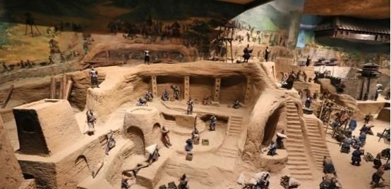 西安市秦始皇陵墓有多可怕 盗墓者被万箭穿心, 专家研究四十年不敢发掘
