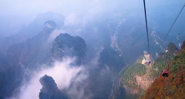 张家界：一个神奇的旅游胜地，国家森林公园和天门山最有看点