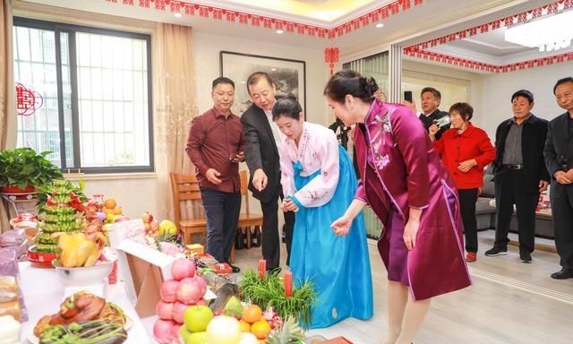 民族一家亲，带你体验传统朝鲜族婚礼婚俗！