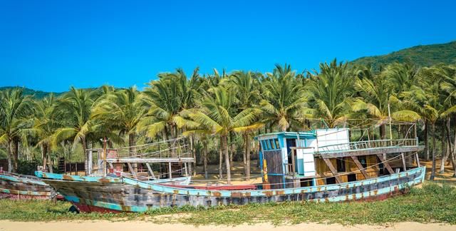 呆呆岛，海南不可错过的小岛之一，被誉为“中国最美的无人沙滩”