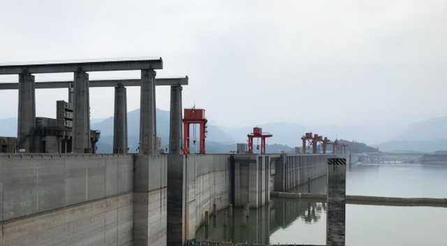 2023年游长江三峡最短需要几天时间，每人的船票价格是多少钱?