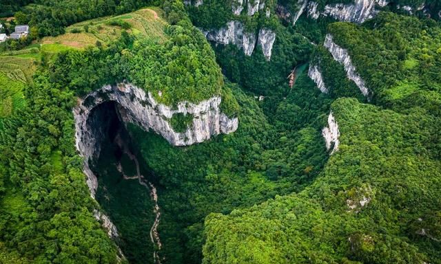 榜单：重庆十大旅游景点推荐，山水相依美食荟萃