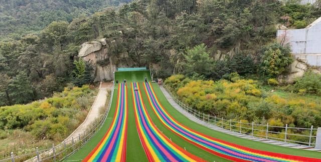 山东沂蒙山云蒙景区，简直是娱乐休闲的天堂，太适合出行的地方