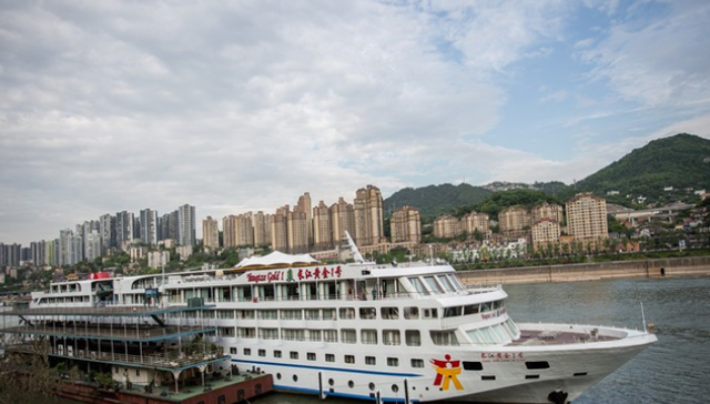 宜昌到重庆坐船需要多少时间，每人的费用多少钱？