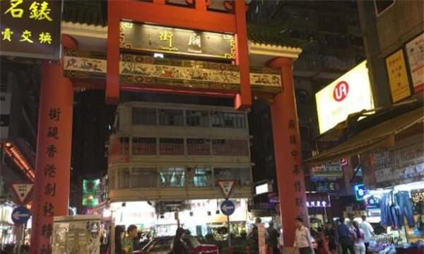 香港十大必去的免费景点，维多利亚港的夜景简直就是美入人心