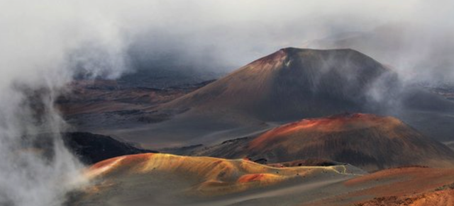 世界上最美的100个地方-哈莱阿卡拉火山口