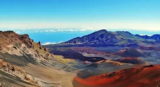 世界上最美的100个地方-哈莱阿卡拉火山口