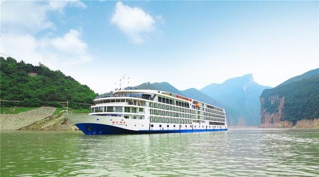 2023年游三峡坐长江游轮可以在哪里登船，分别需要多长时间？