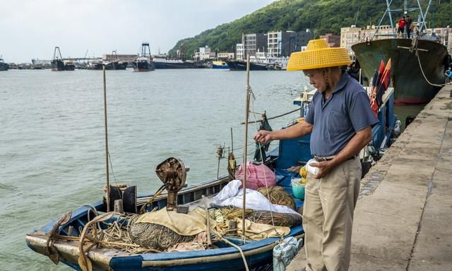 广东这座低调的滨海小城，风景绝美适合养老，房子均价才6000元