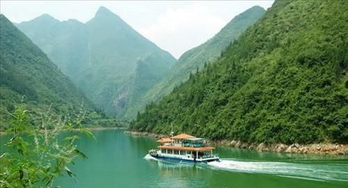 看完这篇长江三峡游攻略，乘坐5星级游轮包你不花冤枉钱