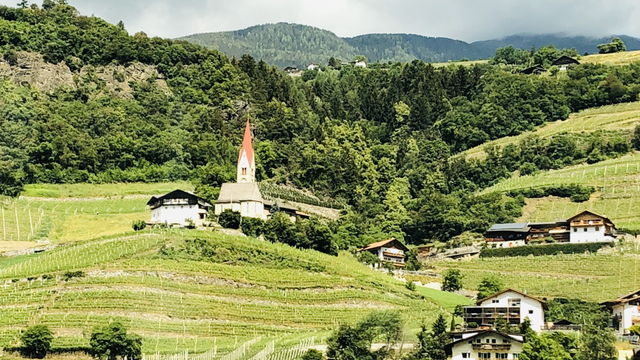 欧洲旅行攻略之奥地利：因斯布鲁克文化厚重，各国联姻小历史