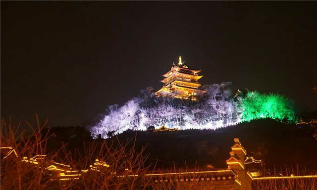 镇江十大著名旅游景点，宝华山是一座闻名遐迩的佛教圣地