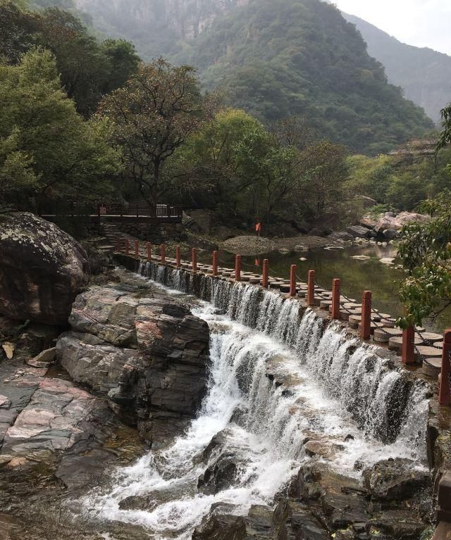 太行山最美的一段留给了南太行，南太行之美，汇集在八里沟