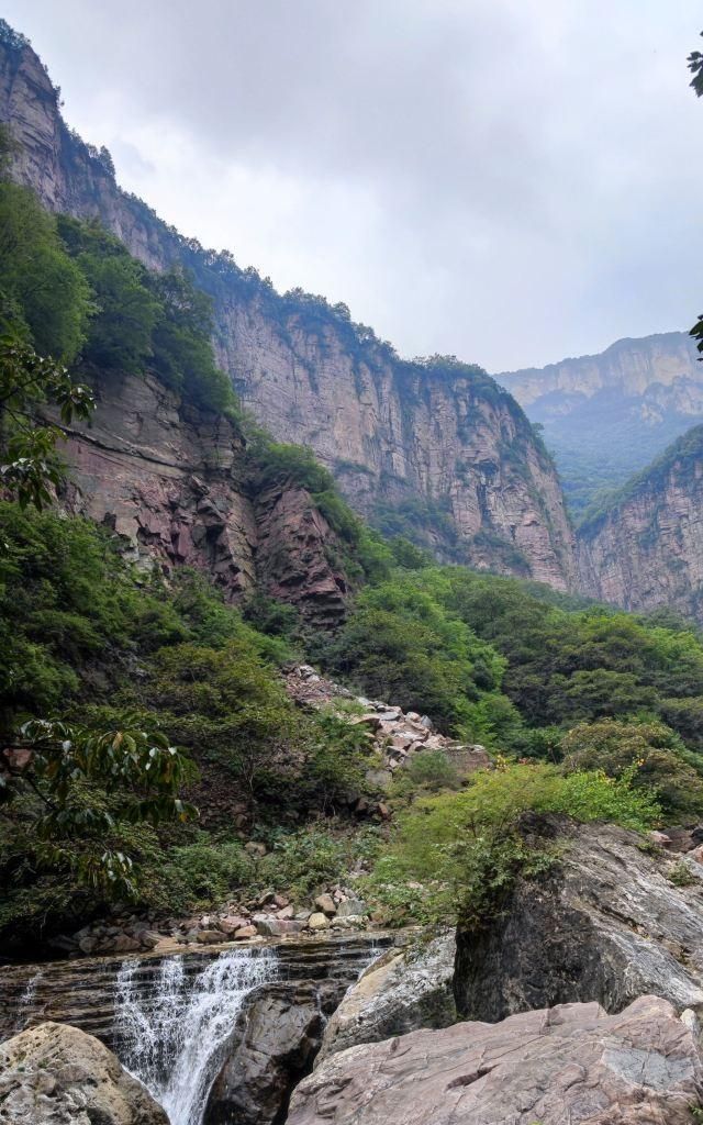 太行山最美的一段留给了南太行，南太行之美，汇集在八里沟