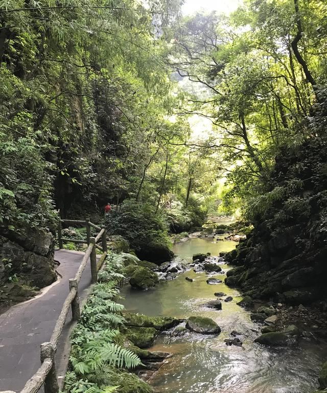 锦绣山河，网红景区——黑山谷